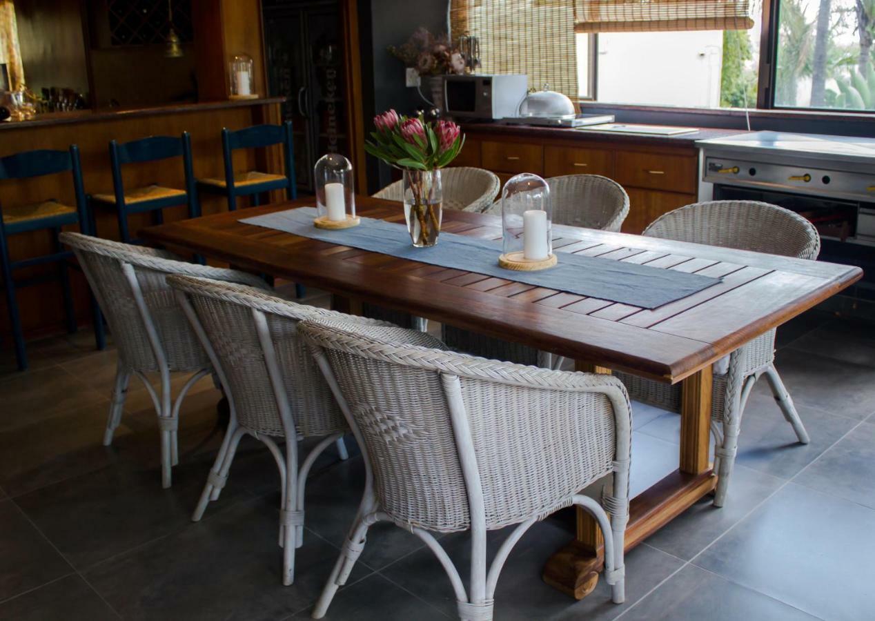 Koru Guesthouse พริทอเรีย ภายนอก รูปภาพ